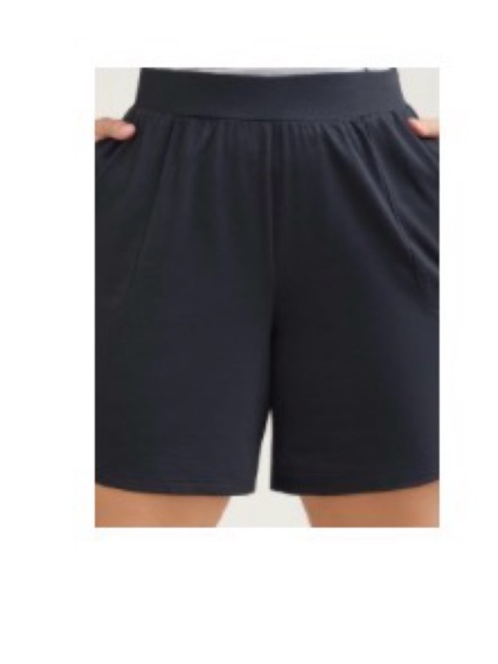 Basic Editions Black Stretch Pull-On Women’s Bermuda Shorts